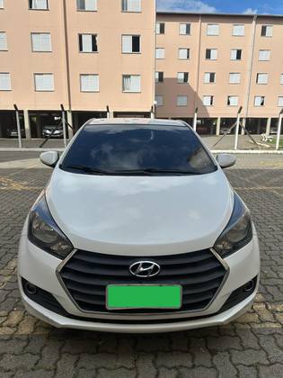 HYUNDAI HB20 1.0 COMFORT PLUS 12V FLEX 4P MANUAL